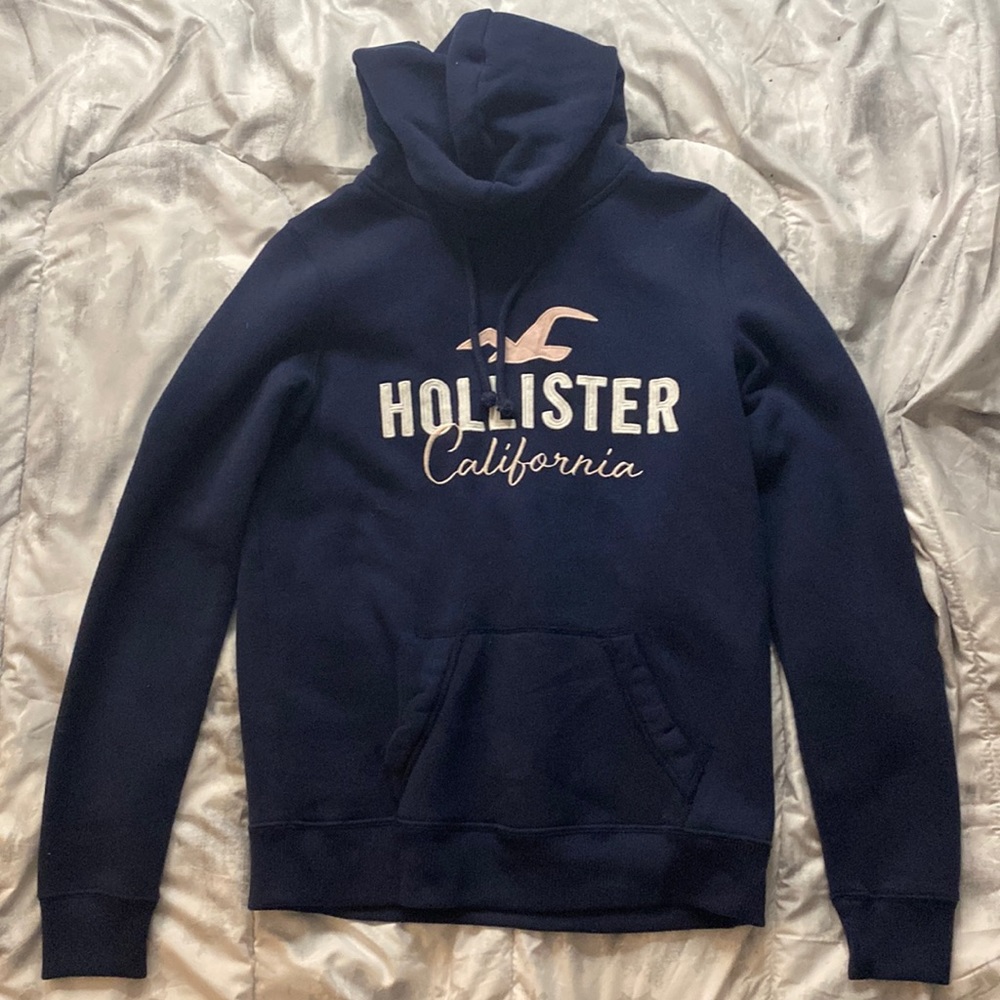 navy women’s hollister hoodie size small